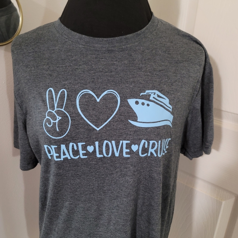Peace, Love & Cruise Women's Gildan Soft Style Size Medium - Picture 2 of 5